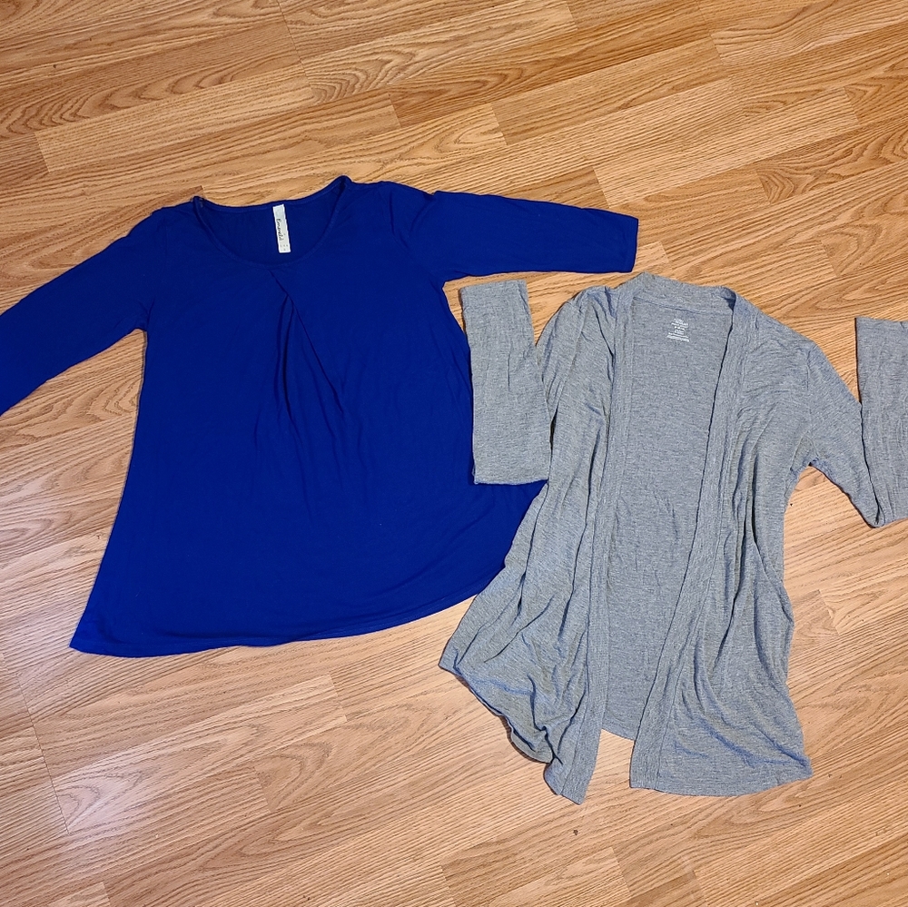 🌷3 for $15.00 Size medium shirt and cardigan